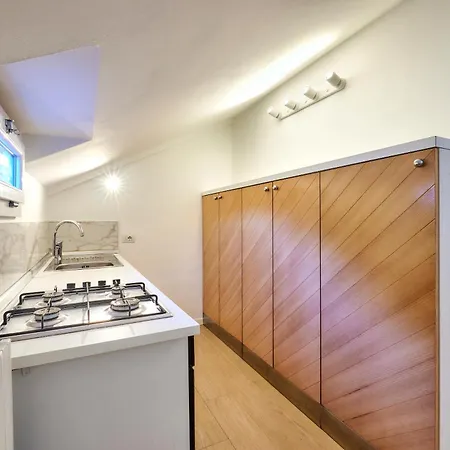 Apartment Luxury 100mq With Private Terrace With View Near Varenna Fiumelatte