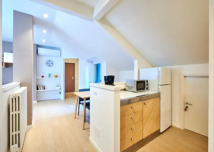 Luxury 100mq With Private Terrace With View Near Varenna Apartman Fiumelatte